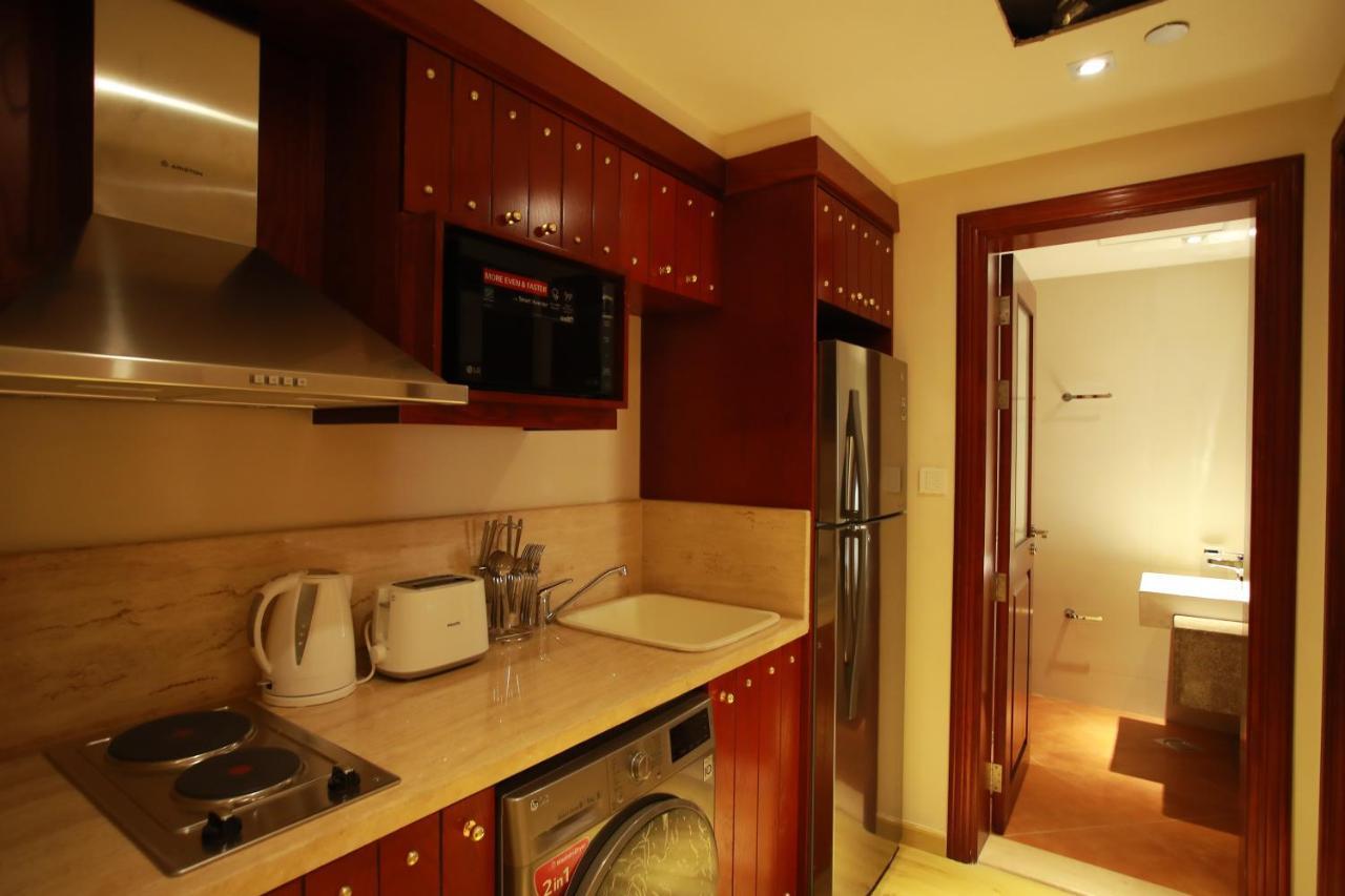 Al Liwan Rawdat Al Khail Aparthotel Doha
