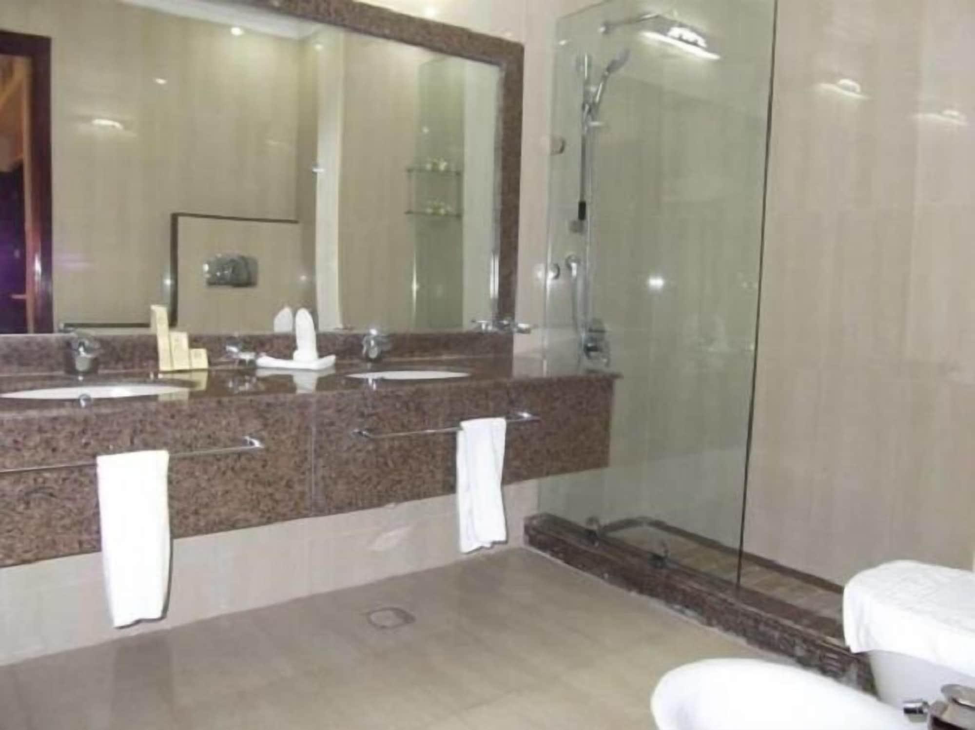 Aparthotel Al Liwan Rawdat Al Khail Doha