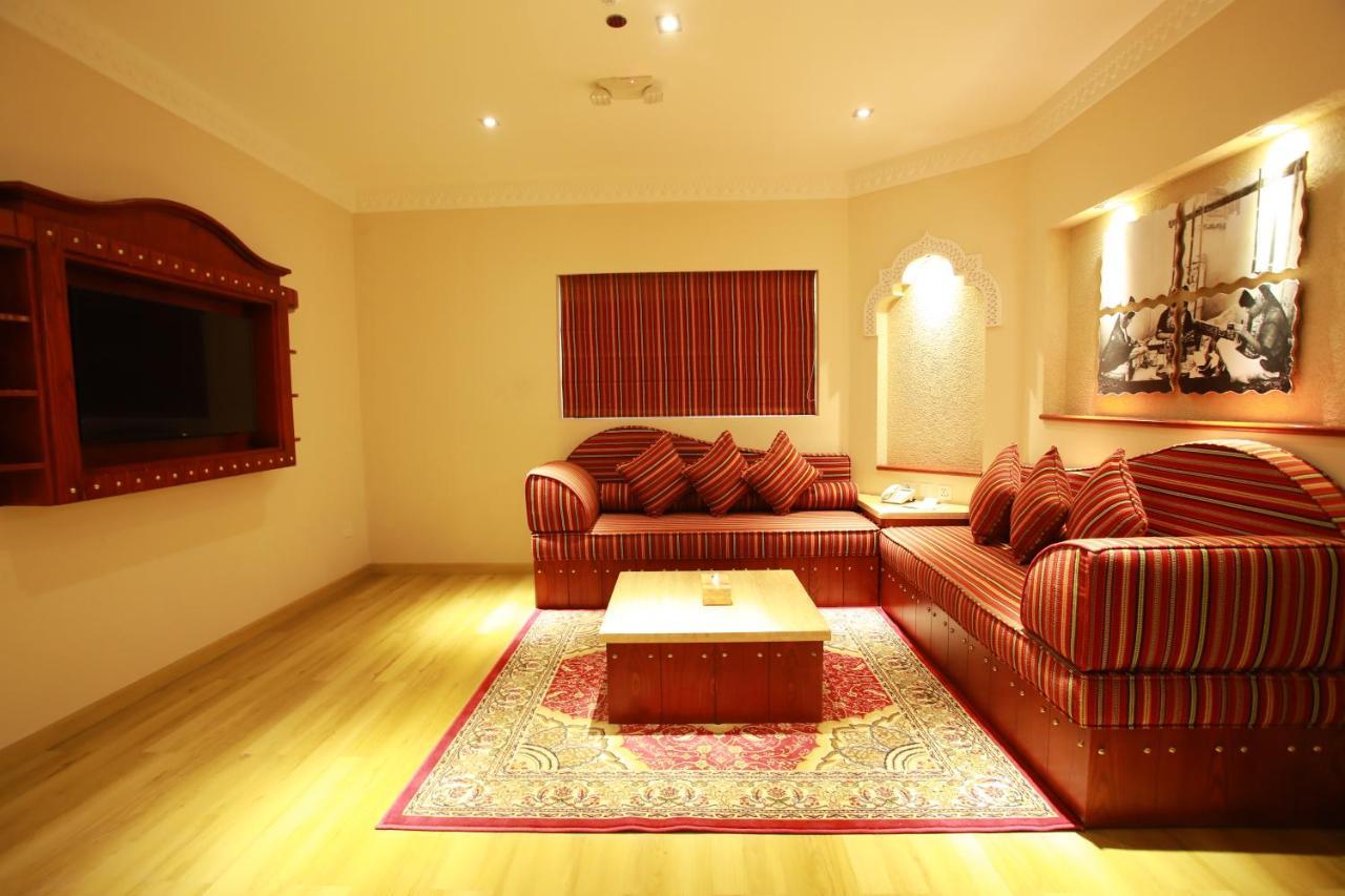 Al Liwan Rawdat Al Khail Aparthotel