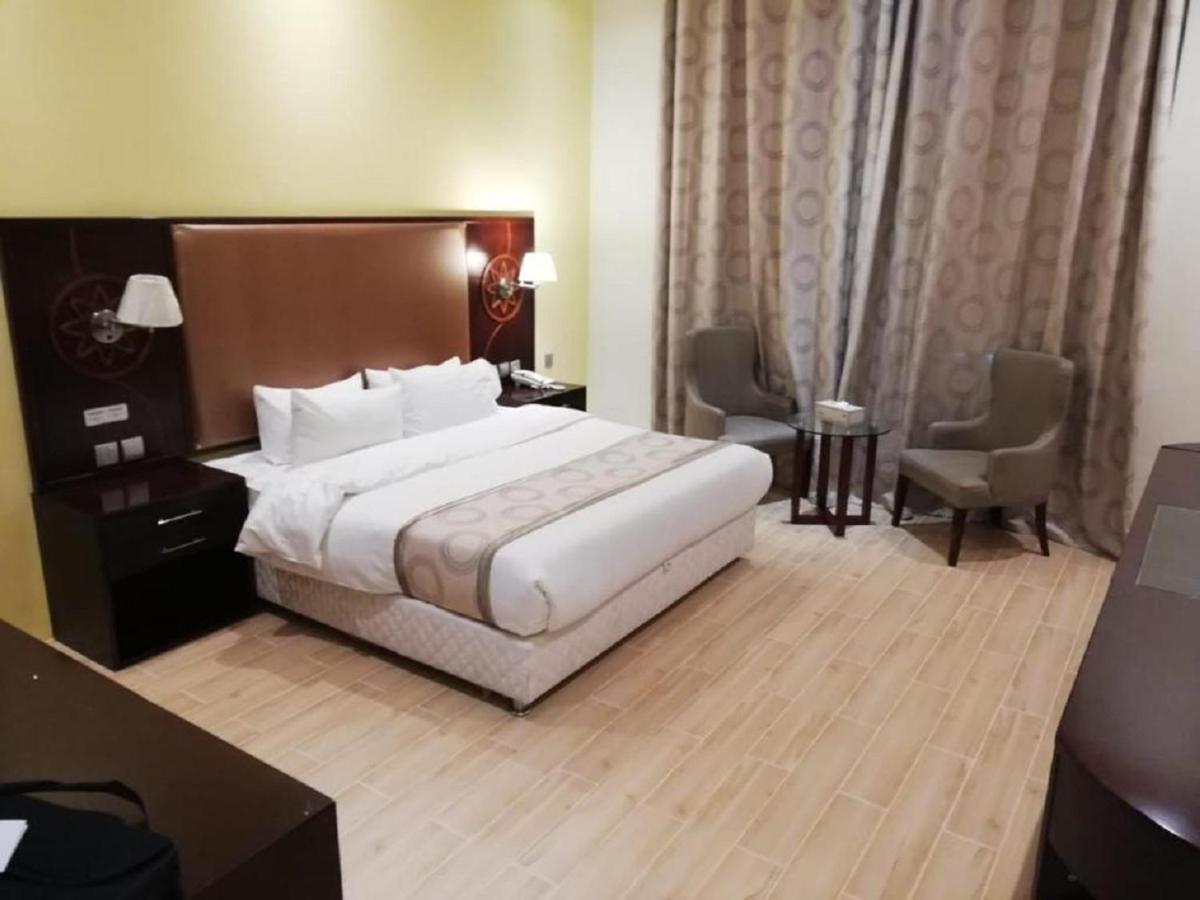 Al Liwan Rawdat Al Khail 3*